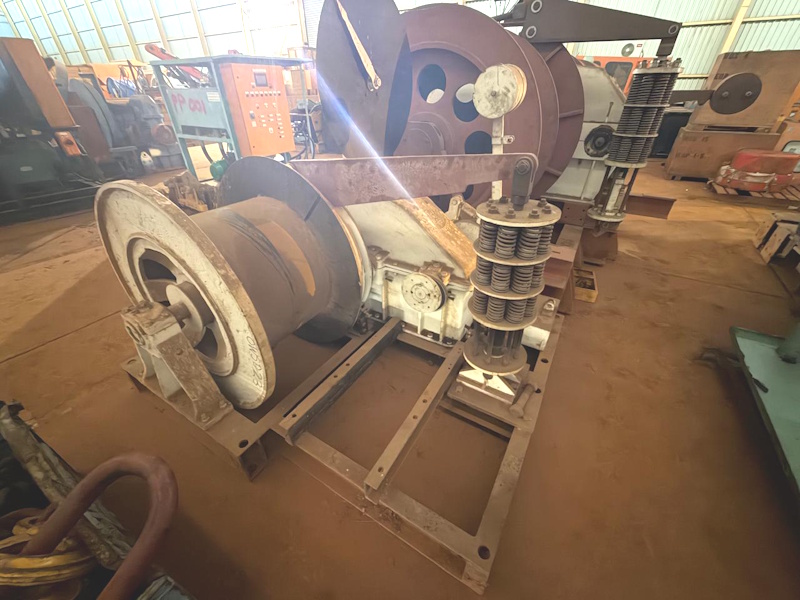 MAO025 Electric Winches 50 kW to 1 000 kW